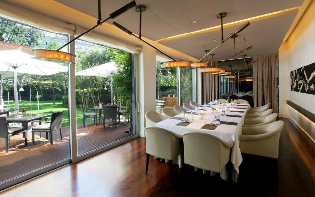 ABaC Restaurant & Hotel