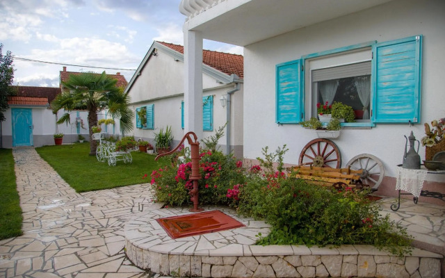 Villa Šadrvan