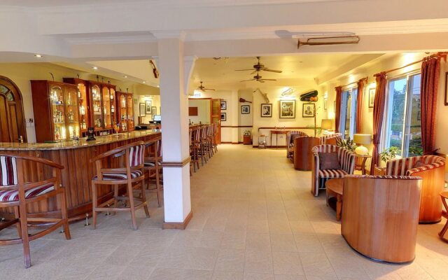 Sovereign Hotel