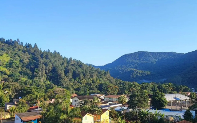 Apartamento novo e completo, próximo à praias e comércio