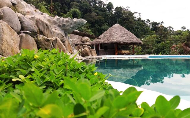 Amuntai Rainforest Lodge