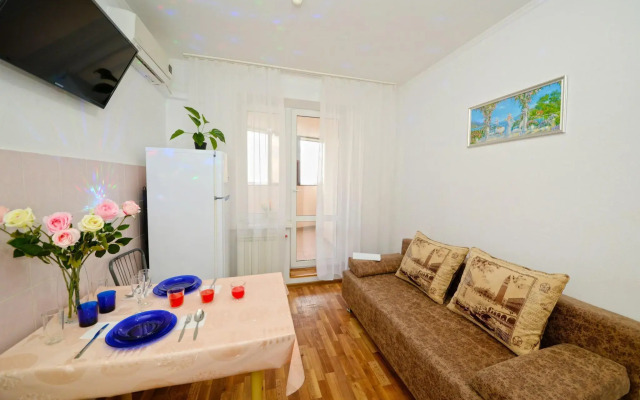 Apartments on Novorossiysk 2B street