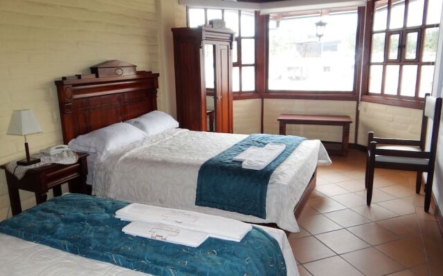 Hosteria El Imperio Real