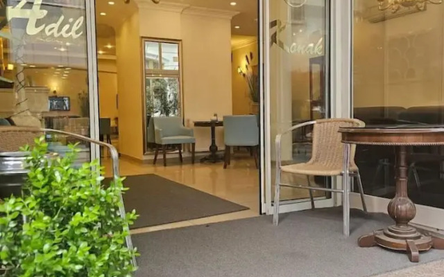 Adil Konak Hotel