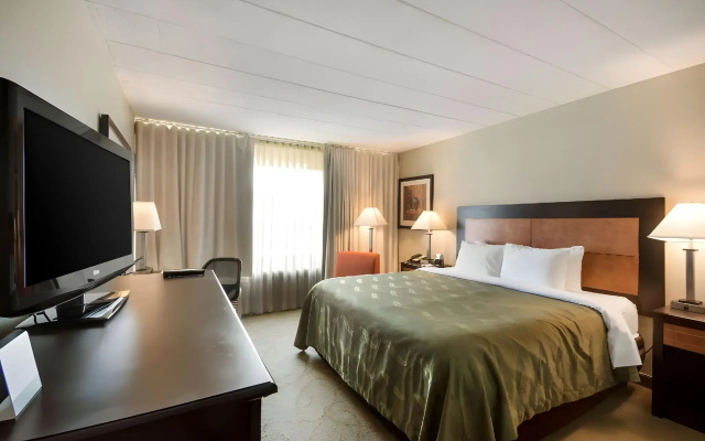 Chester Hotel & Conference Center