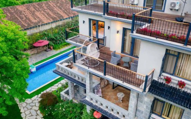 Moganshan Banduju Lingqi Hotel