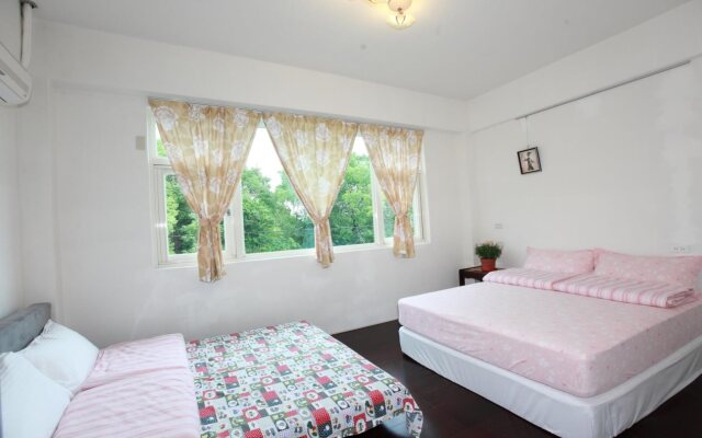 Travelers Fu-Home