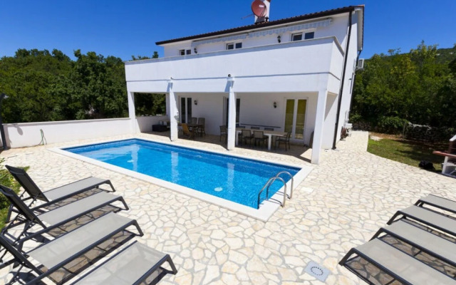 Holiday Home Villa Alisa