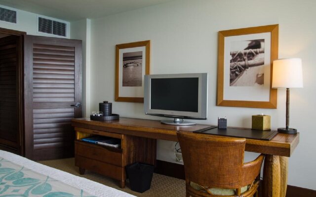 Royal Lahaina Resort