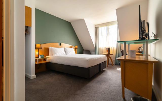 Holiday Inn Ashford North A20 by IHG