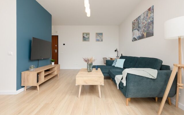 Chłodna Apartment European Square Warsaw