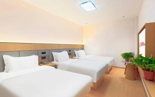 GreenTree Inn LangFang YanJiao Tianyang Plaza Express Hotel – Guest Rooms – Langfang
