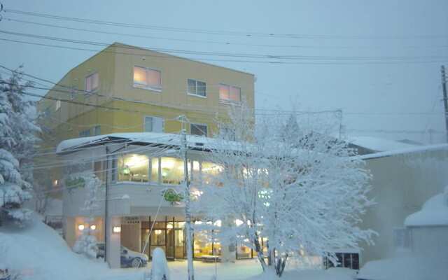 Lodge Matsupokkuri