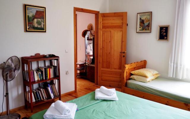 Paliouri House