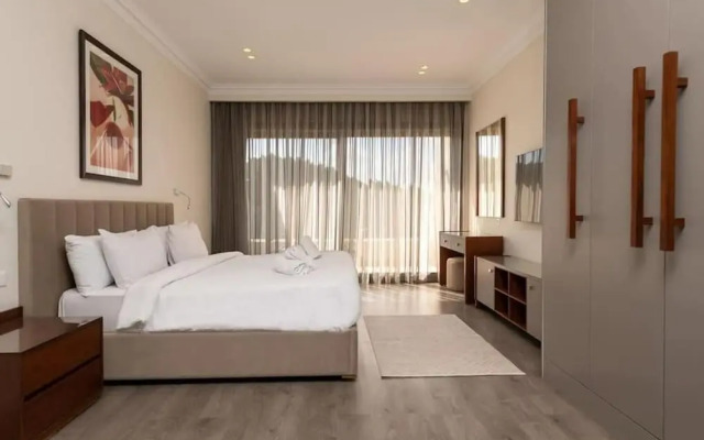 Golfview Studio at Golf Estate 403