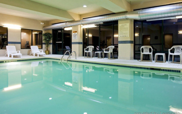 Holiday Inn Express Syracuse Airport by IHG