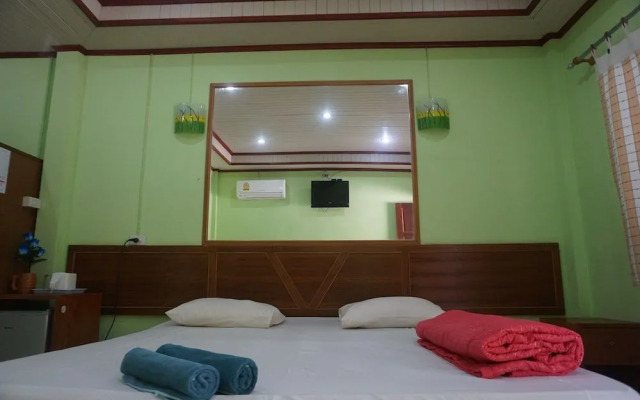Thumneab Guesthouse