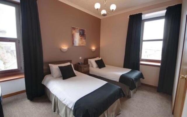 Waverley Hotel
