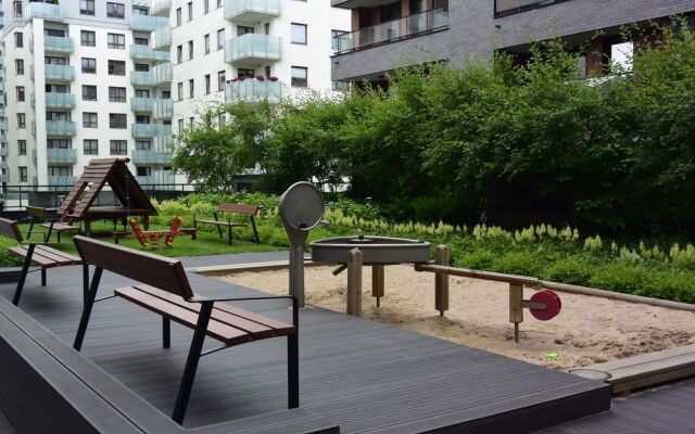 InCity InterHouse Residence