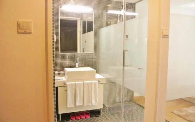 Qingdao Lewo Boutique Apartment