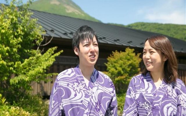 Yufuin Onsen Iyashi no Sato Kanputei