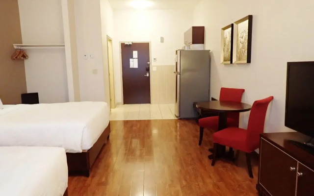 Days Inn & Suites by Wyndham Fort Saskatchewan