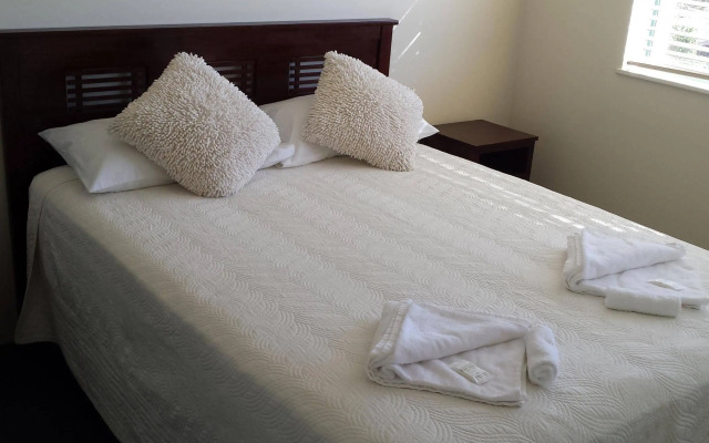 Fairseas Holiday Apartments