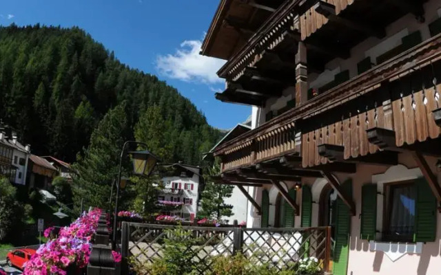 Appartamenti Monti Pallidi