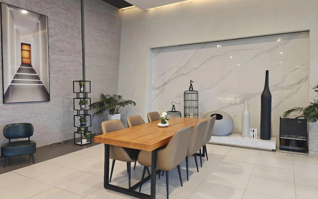 Jinjiang Inn Select Changchun Yiqi Dongfeng Street Branch