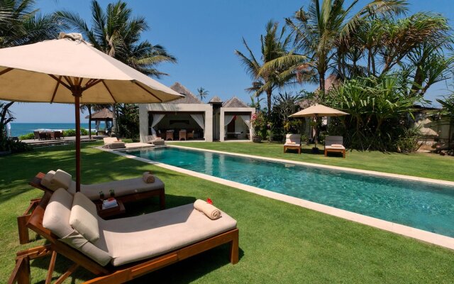 Majapahit Beach Villas by Nakula