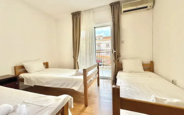 Hotel Lobo