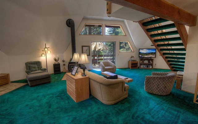 Fool Around House by Lake Tahoe Accommodations