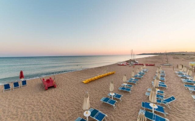 Paradise Beach Resort