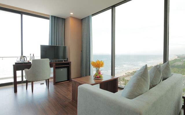 Yarra Ocean Suites Danang