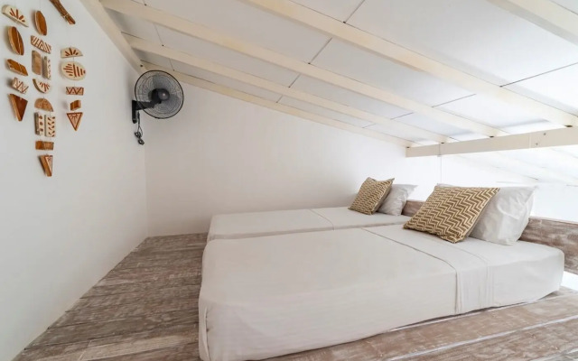 Kabalana Surf Lodge
