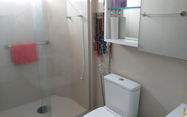 Ampla E Confortável Suite - Bairro Do Espinheiro - Recife