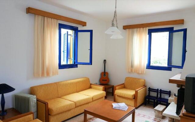 Electra Village House