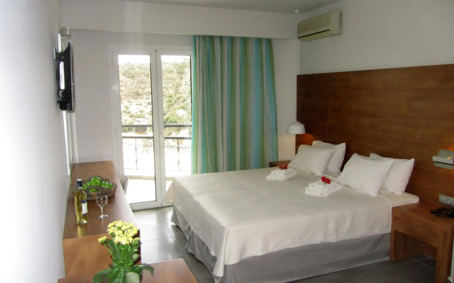 Petra Hotel
