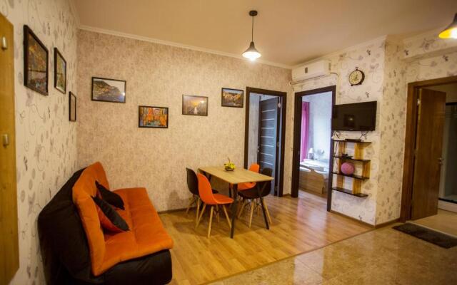 Apartment Art Django Old Avlabari