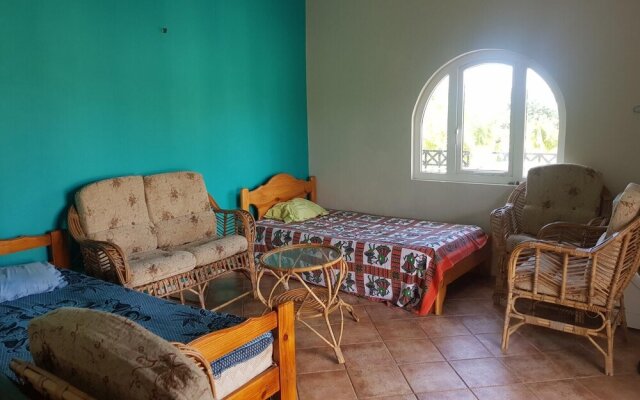 Apartment With 4 Bedrooms in Blue Bay, With Furnished Terrace - 350 m