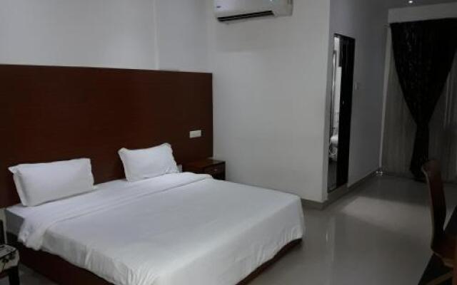 Hotel Mayur Residency