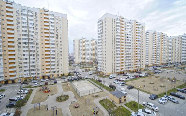 Deivi on Lavochkina street 17