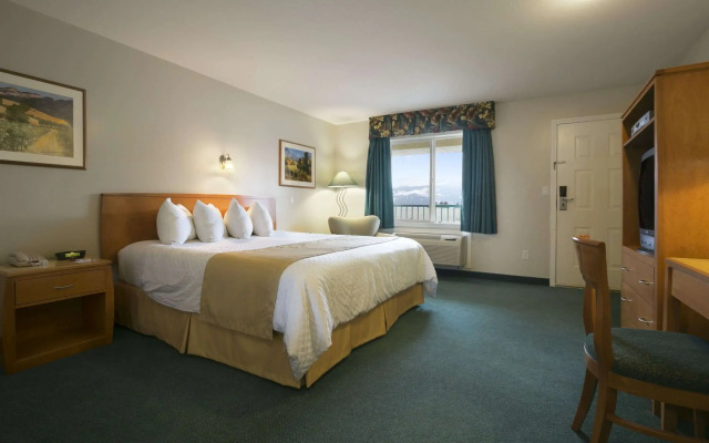 Ramada Limited Merritt