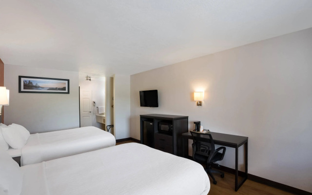 Quality Inn & Suites Junction