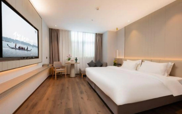 Jiulong Hotel (Shenzhen International Convention and Exhibition Center)