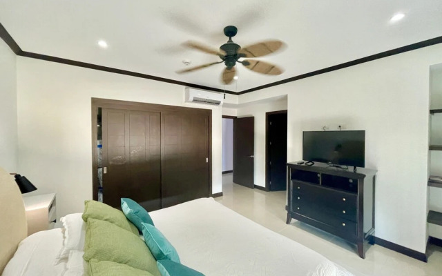Ocean View, Luxury Penthouse at Diamonte del Sol 702N by RedAwning