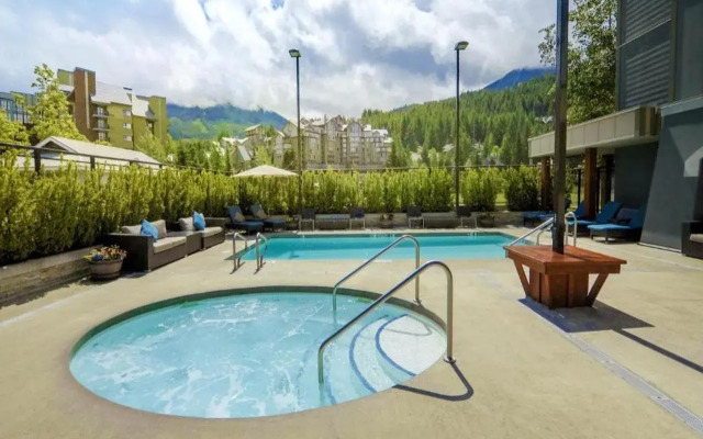 Aava Whistler Hotel