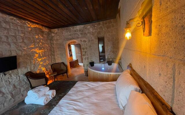 Lubberona Cave Cappadocia