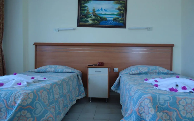 Ekin Hotel