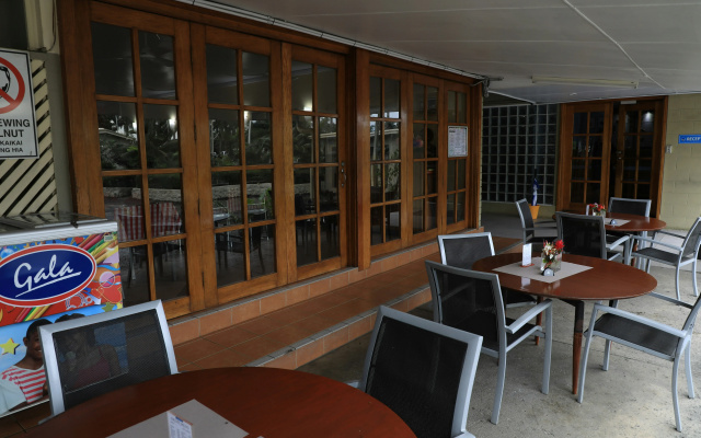 Huon Gulf Hotel & Apartments